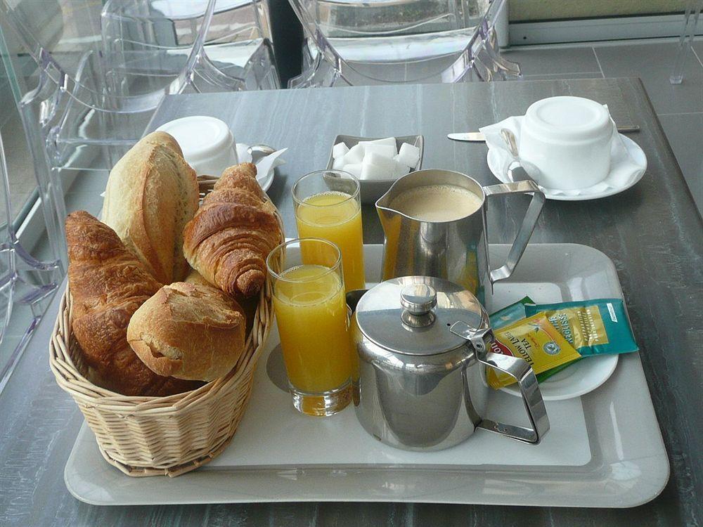 Hotel Anjou Biarritz Buitenkant foto
